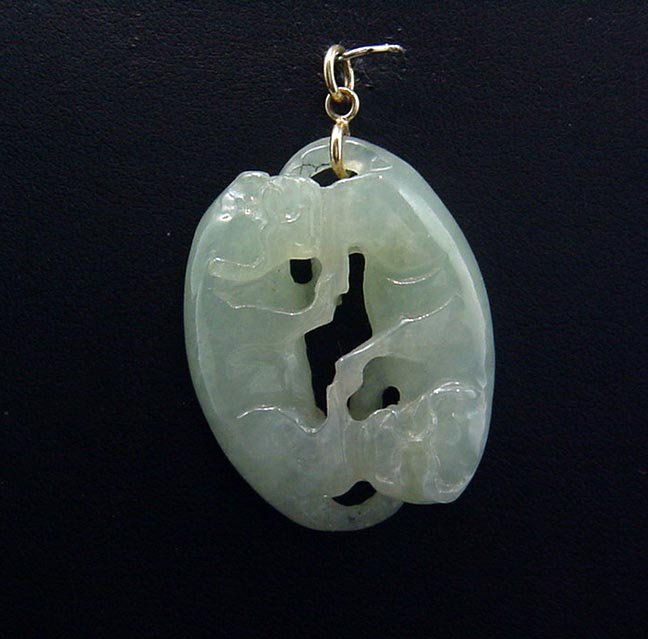 Vintage Estate Chinese 14k Green Jade Foo Dog Pendant 36x30mm 