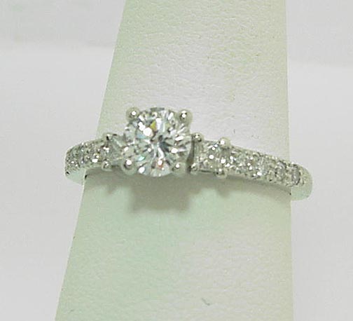 3290 FAB PLATINUM SCOTT KAY DIAMOND ENGAGEMENT RING  