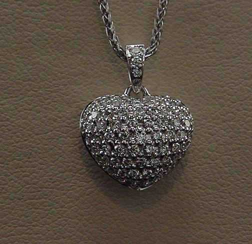 MAGICAL DESIGNER 18K PAVE VS G DIAMOND HEART NECKLACE  