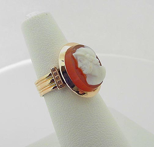 CLASSIC ANTIQUE VICTORIAN GRECO ROMAN HARDSTONE RING  